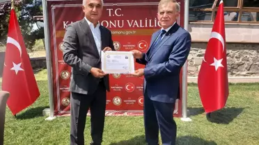 Kastamonu Valiliği, İl Milli Eğitim Müdürü Cengiz Bahçacıoğlu'na veda yemeği düzenledi