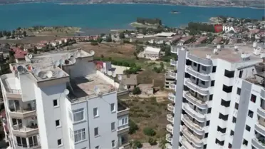 Göl manzaralı 'orta hasarlı' milyonluk dairelerde belirsizlik sürüyor