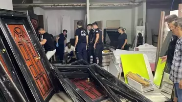 Keşan'da Çelik Kapı Devrilmesi Sonucu Kadın Yaralandı
