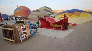 Kapadokya Balon ve Kültür Yolu Festivali'nde Figürlü Balonlar Gösteri Uçuşu Gerçekleştirildi