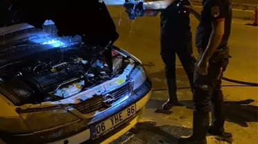 İskilip'te otomobilde çıkan yangın itfaiye ekiplerince büyümeden söndürüldü