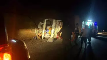 Adıyaman Sincik'te Kamyonet Devrildi: 2 Yaralı