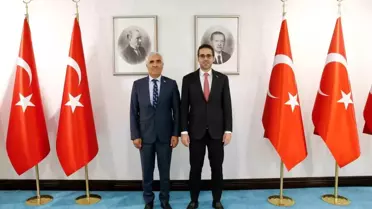 Dışişleri Bakan Yardımcısı Yasin Ekrem Serim, DATÜB Genel Sekreteri Fuat Uçar'ı kabul etti
