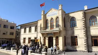 Kilis Valisi Tahir Şahin görevine başladı