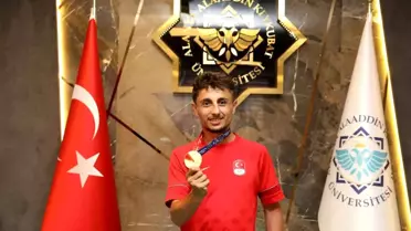 ALKÜ Öğrencisi Salih Korkmaz, 2024 Paris Olimpiyat Oyunları'na Kota Aldı