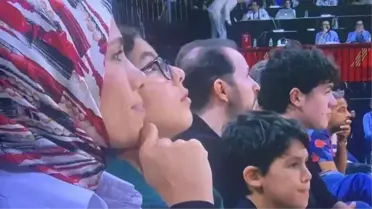 Uzun süredir ortalarda yoktu! Berat Albayrak, basketbol maçında görüntülendi