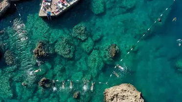 Antalya'da kadınların spora teşvik edilmesi için su jimnastiği kursu düzenlendi