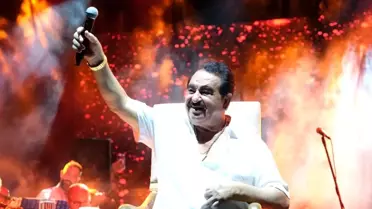 İzmir'de yıldızlar geçidi: İbrahim Tatlıses'ten muhteşem konser