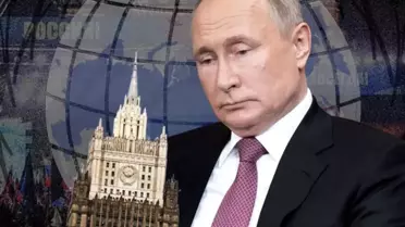 Kağıttan okuyan robotlar: Putin'in diplomatlarına ne oldu?