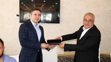 Pasinler Kaymakamı Emre Zeyrek için veda yemeği düzenlendi