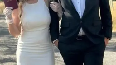 Gelin Taburcu Oldu