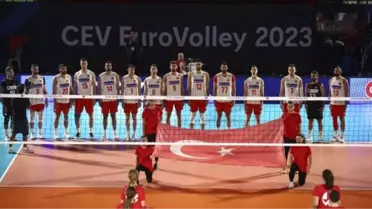 A Milli Erkek Voleybol Takımı Portekiz'e 3-2 Mağlup Oldu