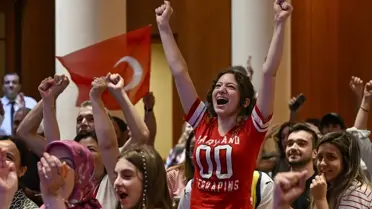 A Milli Kadın Voleybol Takımı Washington'da şampiyonluk kutlandı