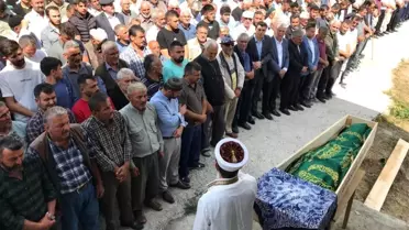 Kürtün'de kavga sonucu intihar eden genç kız son yolculuğuna uğurlandı