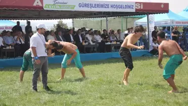 Suluova'da Karakucak Güreşlerinde Başpehlivan Belli Oldu