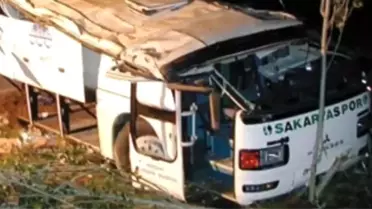 Trafik kazasında hayatını kaybeden Sakaryaspor kafilesindekiler kliple anıldı