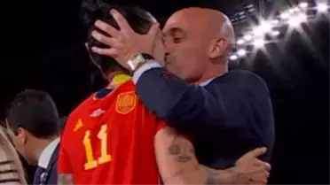 İspanya Futbol Federasyonu Başkanı Luis Rubiales istifa etti