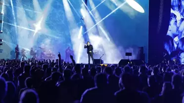 Troya Kültür Yolu Festivali'nde Ferhat Göçer Konseri