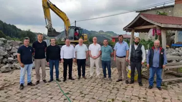 Ünye Belediyesi, Pelitliyatak Mahallesi'nde meydan yapım çalışmalarına başladı
