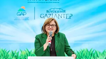 Nurdağı'ndaki depremzede çiftçilere ekipman desteği verildi