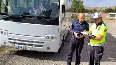 Sivas'ta Öğrenci Servislerine Denetim