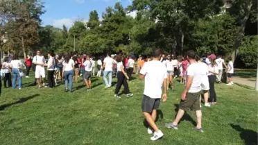 TURMEPA, Moda Sahili'nde Kıyı Temizleme Etkinliği Düzenledi