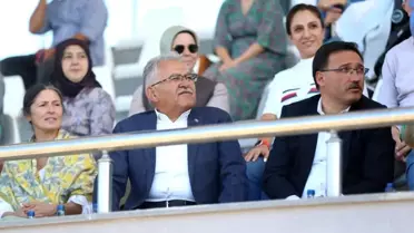 Kayseri'de 2023 Atlı Okçuluk Türkiye Şampiyonası Başladı