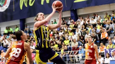 Potada Fenerbahçe, Galatasaray'ı farka boğdu
