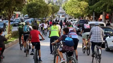 Safranbolu'da Süslü Kadınlar Bisiklet Turu düzenlendi