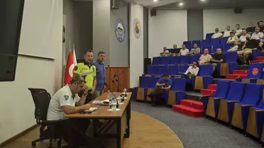 Bodrum'da Okul Servisi Şoförlerine Eğitim Verildi