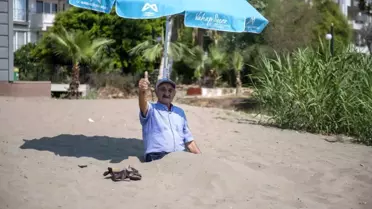 Mersin Büyükşehir Belediyesi Emekli Evleri Üyeleri Kumkuyu Plajında Buluştu