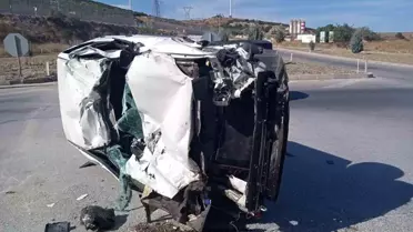 Bandırma'da Trafik Kazası: Sürücü Ağır Yaralandı