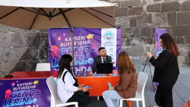 Büyükşehir'in 'rehberlik ve danışmanlık' hizmeti öğrencilerden tam not aldı