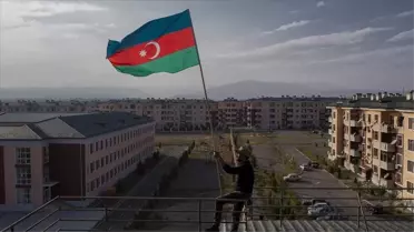 Azerbaycan, Dağlık-Karabağ'a insani yardım göndermeye başladı