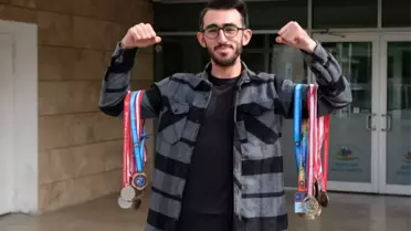 İşitme Engelli Üniversite Öğrencisi Spor Başarılarıyla İlham Veriyor