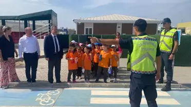 Edirne Jandarma Komutanlığı, anaokulu öğrencilerine trafik eğitimi verdi