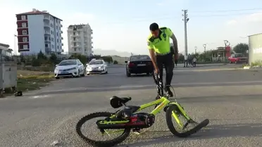 Karaman'da otomobilin arka tekerine çarpan çocuk yaralandı