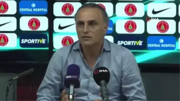 Ümraniyespor Teknik Direktörü Mustafa Gürsel: 'Oyuncularımın öz güveninin geri gelmesi için maç kazanmamız lazım'