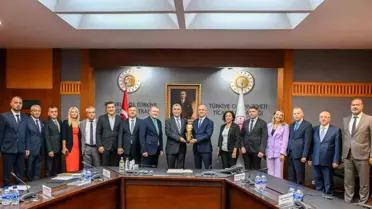ATSO Yönetim Kurulu Başkanı Ali Bahar, Ulaştırma ve Altyapı Bakanı Abdulkadir Uraloğlu ve Ticaret Bakanı Prof. Dr. Ömer Bolat'ı ziyaret etti