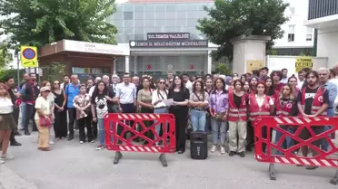 İzmir'de Okulda Taciz İddiası: Veliler Gözaltına Alınan Şahsın Serbest Bırakılmasına Tepki Gösterdi