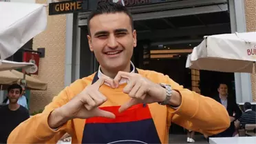 Başarısı katlanarak büyüyor! CZN Burak, YouTube'da 10 milyon takipçiyi geçti