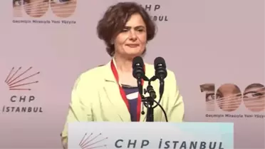 CHP İstanbul Kongresi'nde Canan Kaftancıoğlu'nu yuhaladılar! Alkışlayarak yanıt verdi