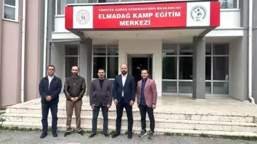 Türkiye Güreş Federasyonu Başkanı Şeref Eroğlu Elmadağ Kamp ve Eğitim Merkezi'nde incelemelerde bulundu