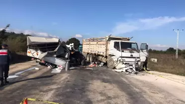 Bursa'da Kamyon ve Süt Toplama Kamyoneti Çarpıştı: 1 Ölü, 5 Yaralı