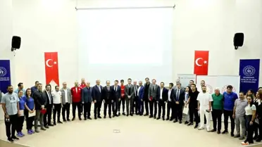 Diyarbakır Yenişehir Kaymakamı ve Belediye Başkan Vekili Murat Beşikci'ye özel ödül
