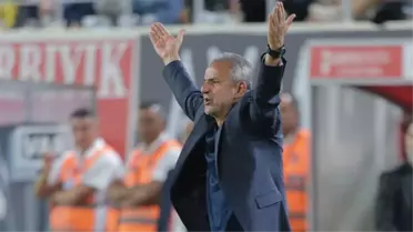 UEFA'dan İsmail Kartal'a beklenmedik men cezası