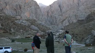 Niğde'de Cumhuriyetin 100. yılı kutlamaları kapsamında 100 dağcı Emler zirvesine tırmanacak