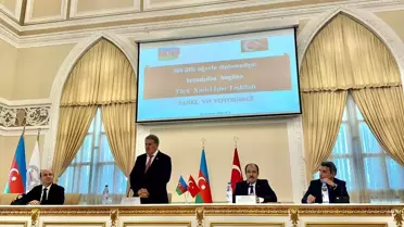 Bakü'de '500 Yıllık Diplomasi: Geçmişten Günümüze Türk Hariciye Teşkilatı Paneli'