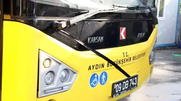 Aydın Büyükşehir Belediyesi Milli Yas İlanının Ardından Toplu Ulaşım Araçlarına Siyah Kurdele Astı