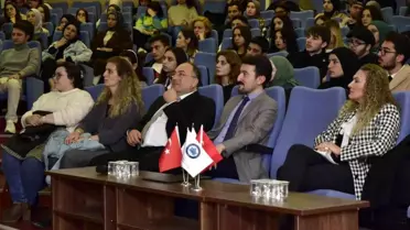 ESOGÜ'de Cumhuriyet Sohbetleri başladı